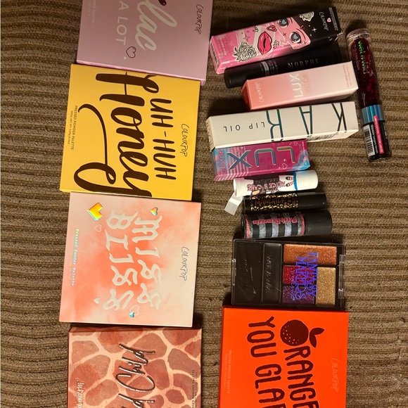 ColourPop Makeup Collection - Picture 2 of 2